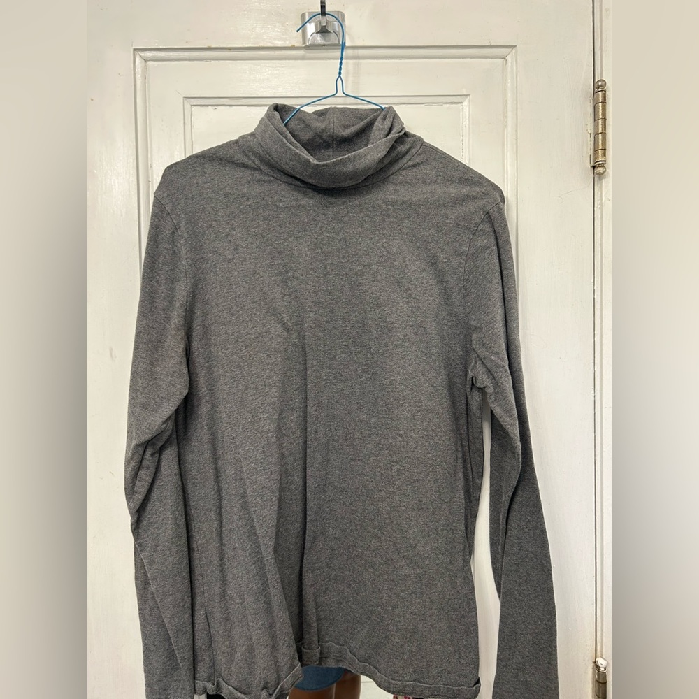 Eddie Bauer Turtle neck size 2XL